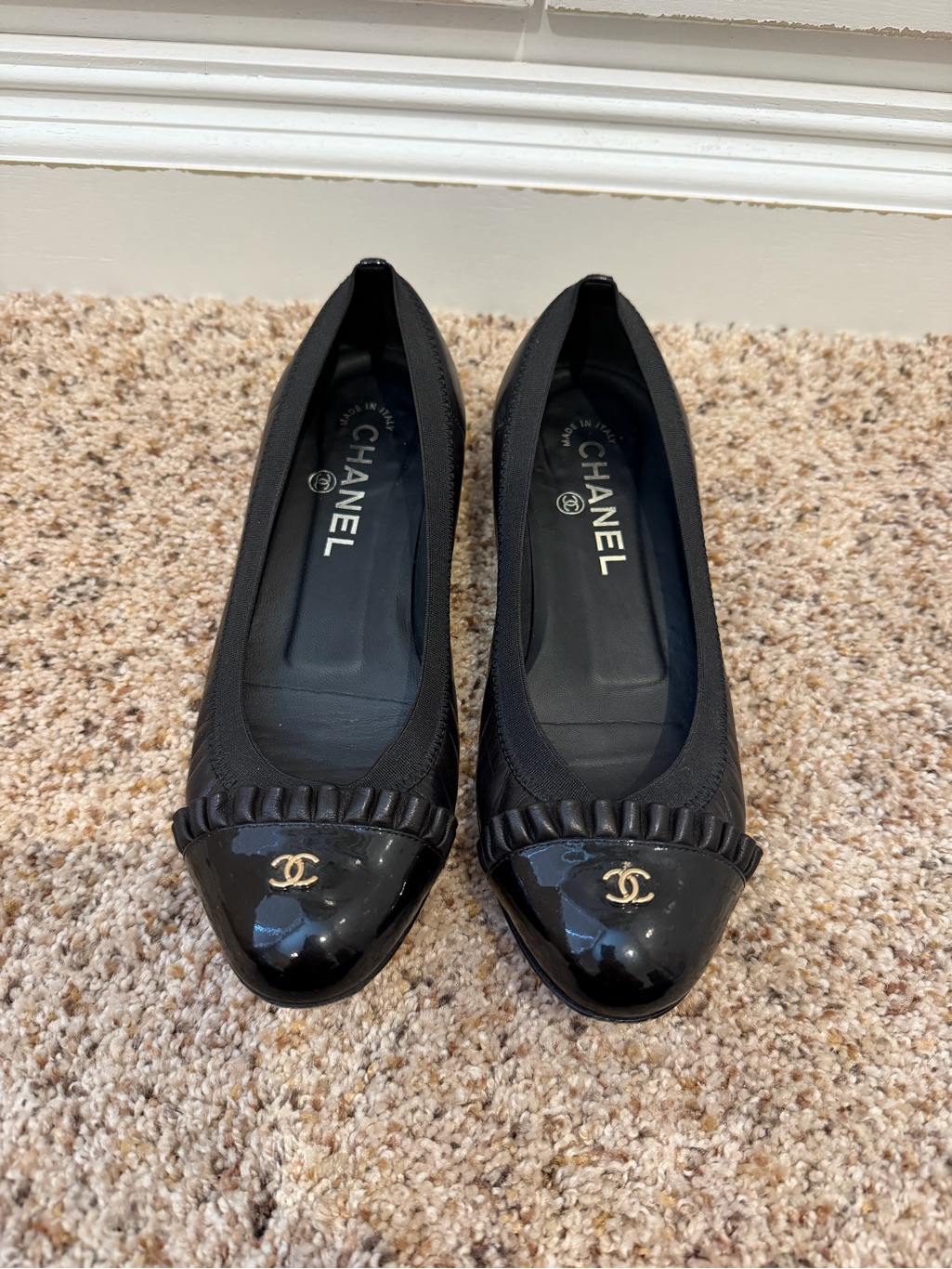 Chanel Black Quilted Fabric And Patent Cap Toe Ballet Flats With Gold Cc